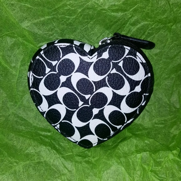 Coach Handbags - Coach Heart Coin Purse